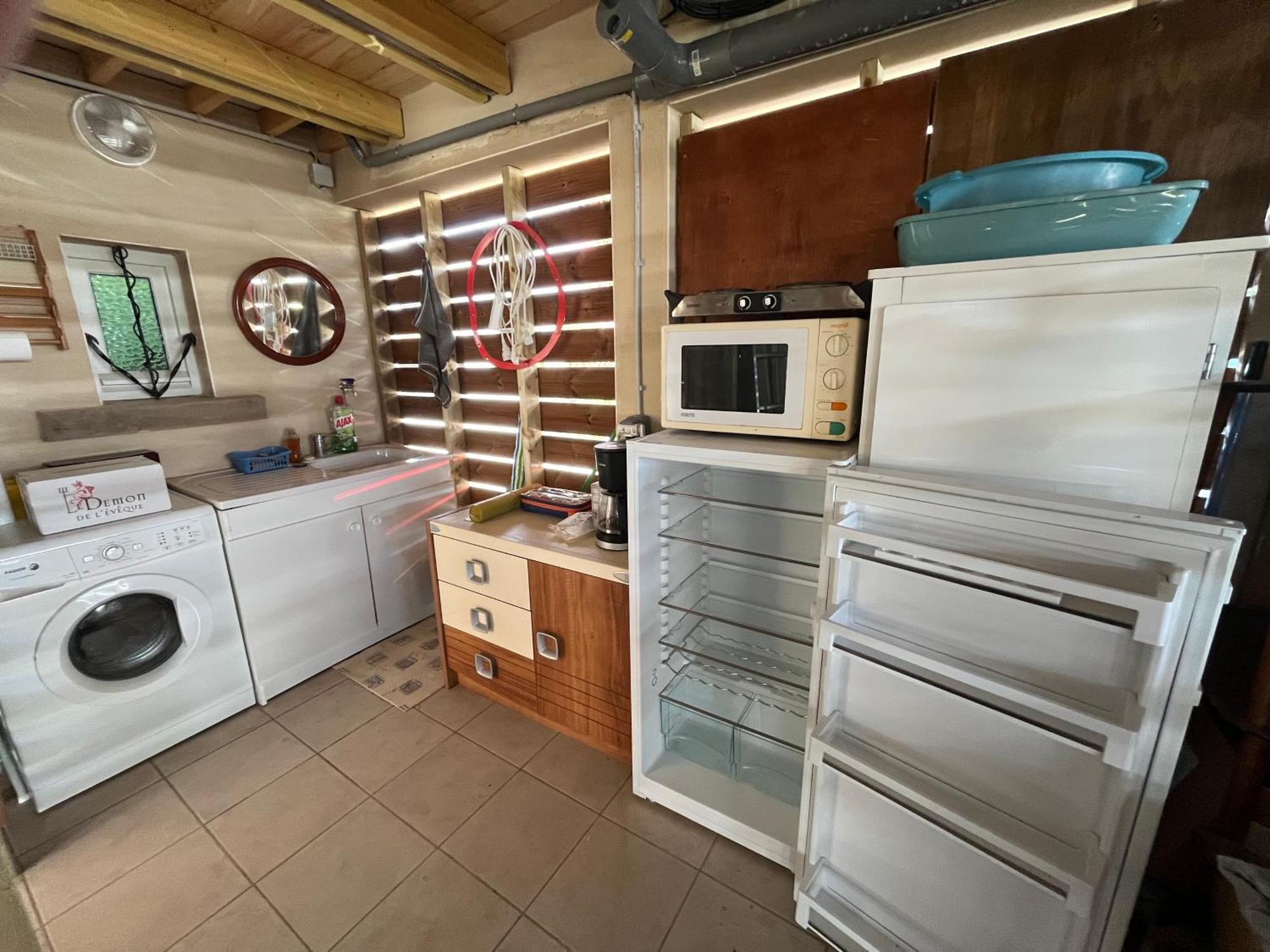 Maison Chalet 200 M De La Plage Climatisation Et Wifi Gruissan Esterno foto